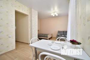 1-к квартира, посуточно, 38м2, 1/1 этаж