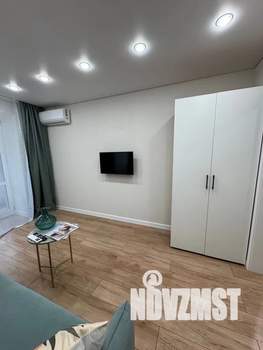 1-к квартира, посуточно, 40м2, 3/10 этаж