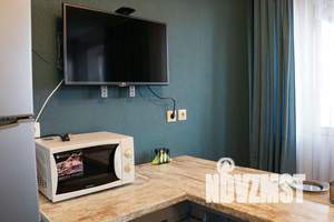 1-к квартира, посуточно, 38м2, 7/10 этаж