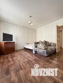 1-к квартира, посуточно, 32м2, 8/17 этаж