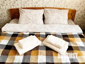 2-к квартира, посуточно, 50м2, 3/5 этаж