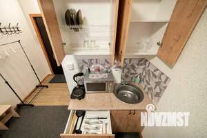 1-к квартира, посуточно, 17м2, 1/1 этаж