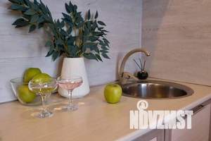 1-к квартира, посуточно, 36м2, 2/10 этаж