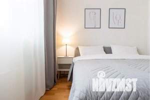 2-к квартира, посуточно, 56м2, 3/25 этаж