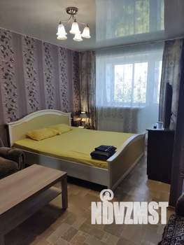 1-к квартира, посуточно, 40м2, 3/5 этаж