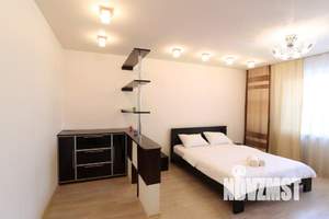 1-к квартира, посуточно, 56м2, 1/1 этаж