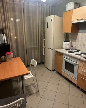 1-к квартира, на длительный срок, 40м2, 4/10 этаж