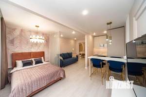 1-к квартира, посуточно, 35м2, 8/17 этаж