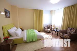 1-к квартира, посуточно, 49м2, 13/20 этаж