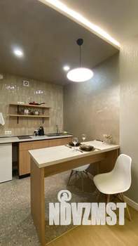 Студия квартира, посуточно, 31м2, 17/18 этаж