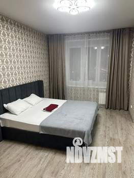 1-к квартира, посуточно, 38м2, 19/22 этаж
