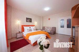 1-к квартира, посуточно, 49м2, 1/1 этаж