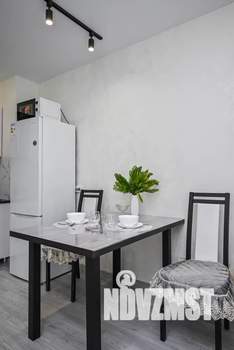 2-к квартира, посуточно, 51м2, 13/25 этаж