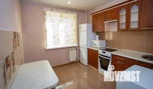 1-к квартира, посуточно, 64м2, 1/1 этаж