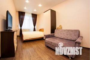 1-к квартира, посуточно, 38м2, 3/5 этаж