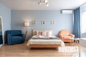 Студия квартира, посуточно, 41м2, 13/24 этаж