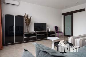 1-к квартира, посуточно, 56м2, 5/17 этаж