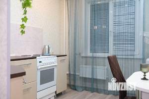 1-к квартира, посуточно, 34м2, 7/10 этаж