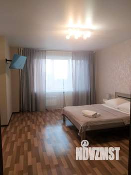 Студия квартира, посуточно, 36м2, 21/23 этаж