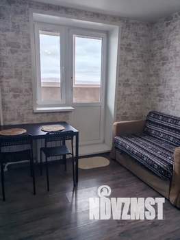 Студия квартира, посуточно, 35м2, 14/17 этаж