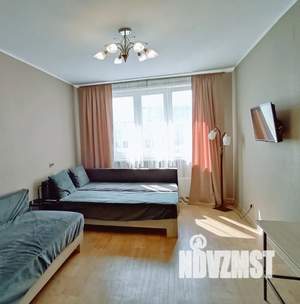 2-к квартира, посуточно, 40м2, 2/25 этаж