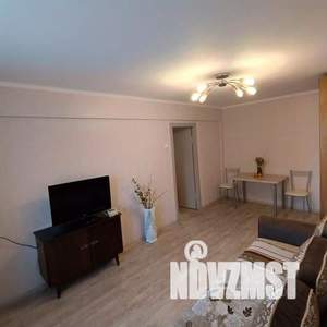 1-к квартира, посуточно, 55м2, 1/1 этаж