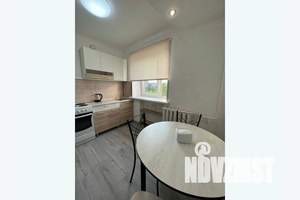 1-к квартира, посуточно, 45м2, 3/5 этаж