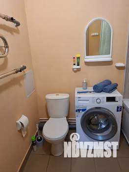 1-к квартира, посуточно, 42м2, 6/24 этаж