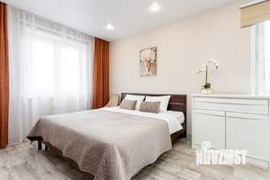 2-к квартира, посуточно, 65м2, 1/1 этаж