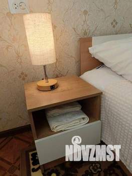 2-к квартира, посуточно, 42м2, 1/1 этаж