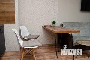 Студия квартира, посуточно, 38м2, 12/17 этаж