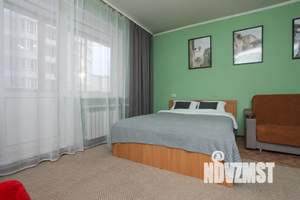1-к квартира, посуточно, 40м2, 2/10 этаж