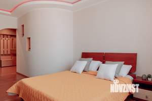 1-к квартира, посуточно, 48м2, 4/10 этаж