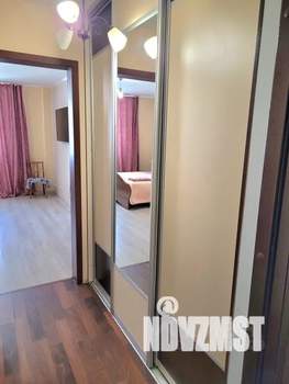 Студия квартира, посуточно, 30м2, 4/10 этаж