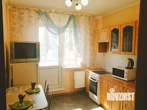 1-к квартира, посуточно, 35м2, 10/10 этаж