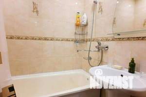 1-к квартира, посуточно, 42м2, 3/10 этаж