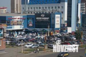 1-к квартира, посуточно, 42м2, 4/10 этаж