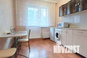 1-к квартира, посуточно, 42м2, 8/16 этаж