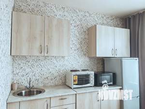 1-к квартира, посуточно, 38м2, 4/9 этаж