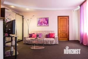 2-к квартира, посуточно, 66м2, 3/4 этаж