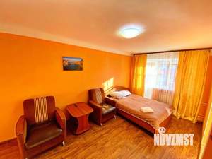 1-к квартира, посуточно, 38м2, 1/1 этаж