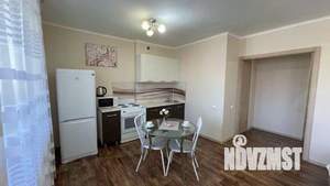 1-к квартира, посуточно, 34м2, 1/1 этаж