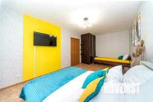 1-к квартира, посуточно, 36м2, 3/18 этаж