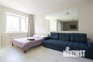 Студия квартира, посуточно, 42м2, 12/17 этаж