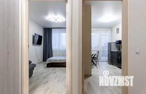 1-к квартира, посуточно, 37м2, 8/25 этаж