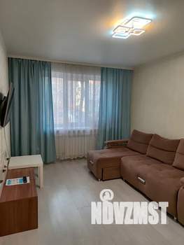 2-к квартира, посуточно, 48м2, 1/5 этаж