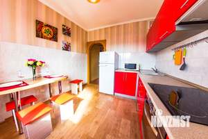2-к квартира, посуточно, 40м2, 5/10 этаж