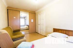 1-к квартира, посуточно, 36м2, 2/4 этаж