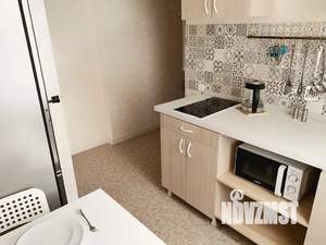 Студия квартира, посуточно, 35м2, 10/25 этаж