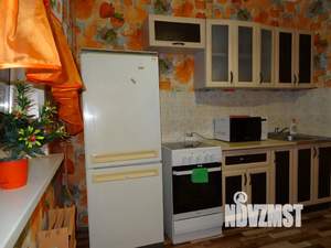 1-к квартира, посуточно, 42м2, 9/10 этаж